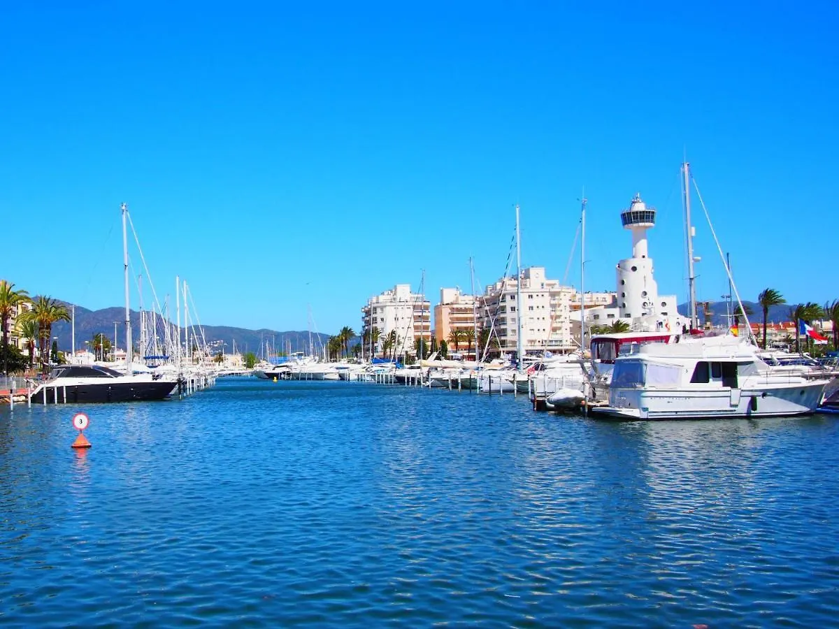 Holiday Home Sant Mori 48B Empuriabrava 0*,