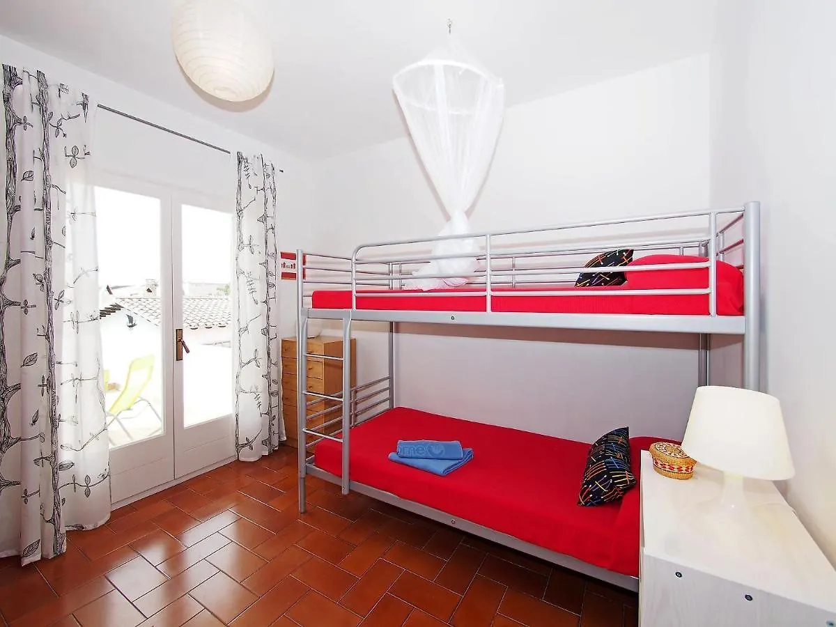 Holiday Home Sant Mori 48B Empuriabrava
