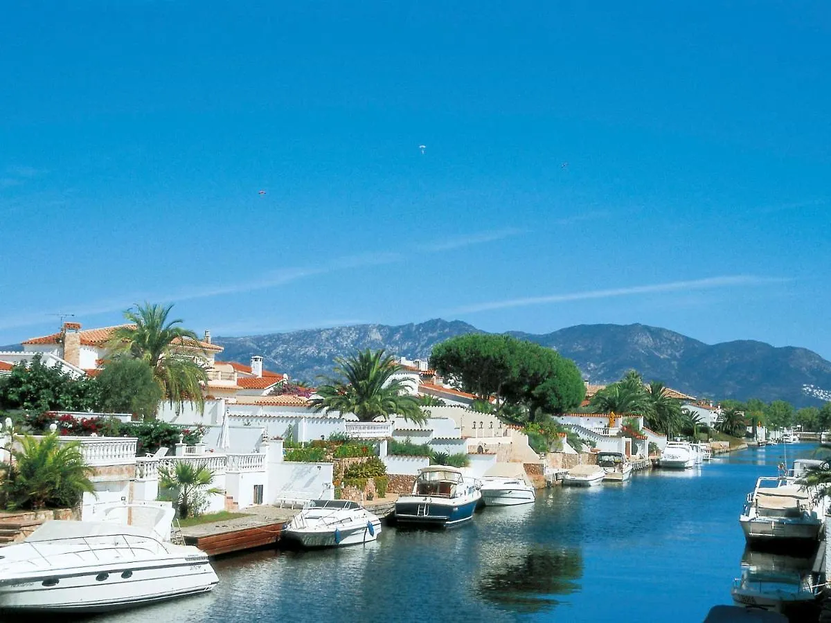 Holiday Home Sant Mori 48B Empuriabrava 0*,  Spain